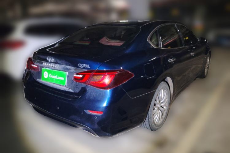 Used Infiniti Q70 2015 Q70L 2.5L Enjoyment Edition Rear Right 45 Deg