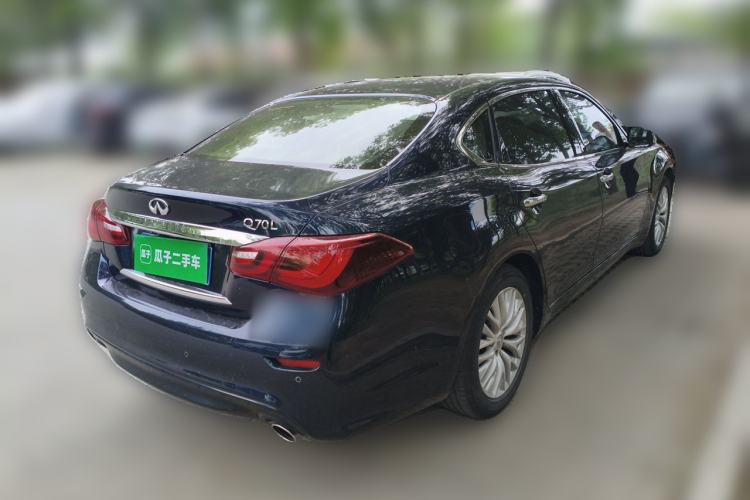 Used Infiniti Q70 2015 Q70L 2.5L Enjoyment Edition Rear Right 45 Deg