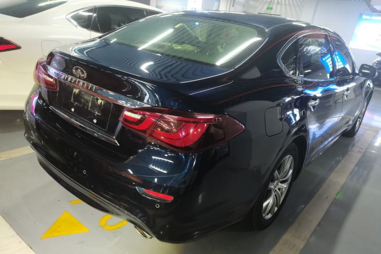 Used Infiniti Q70 2015 Q70L 2.5L Elite Edition Rear Right 45 Deg