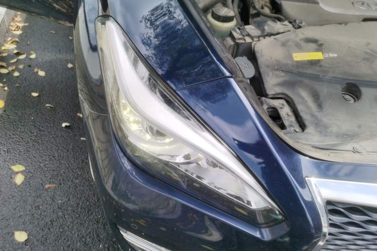 Used Infiniti Q70 2015 Q70L 2.5L Enjoyment Edition Right Front Headlight