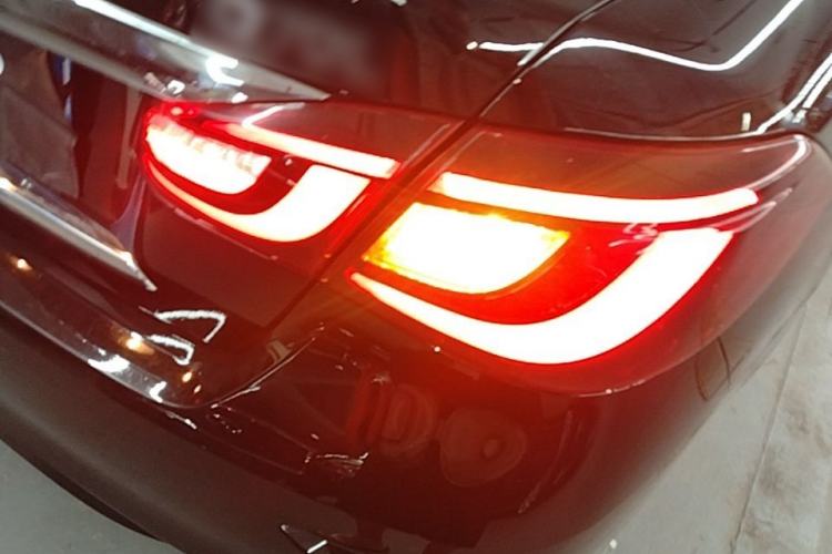 Used Infiniti Q70 2015 Q70L 2.5L Elite Edition Right Rear Taillight