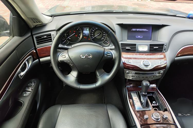 Used Infiniti Q70 2015 Q70L 2.5L Enjoyment Edition Steering Wheel