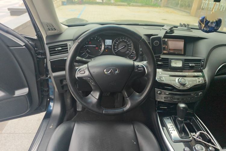 Used Infiniti Q70 2015 Q70L 2.5L Elite Edition Steering Wheel