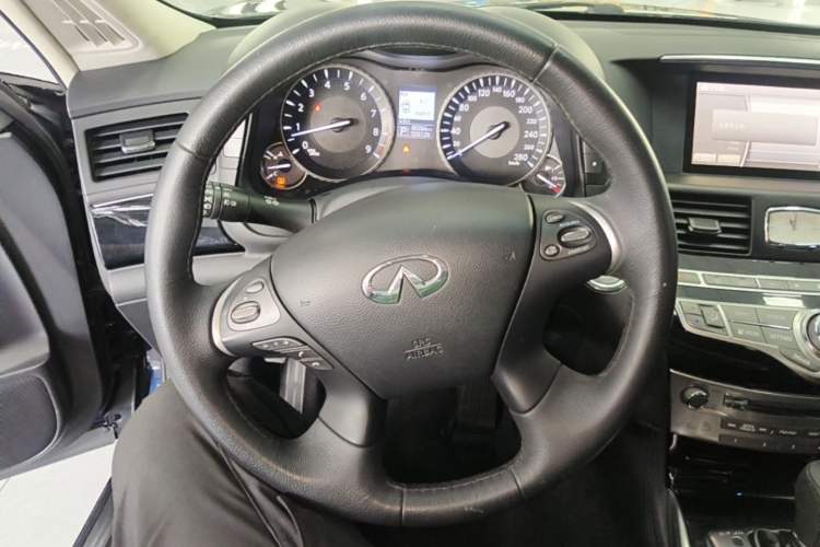 Used Infiniti Q70 2015 Q70L 2.5L Elite Edition Steering Wheel