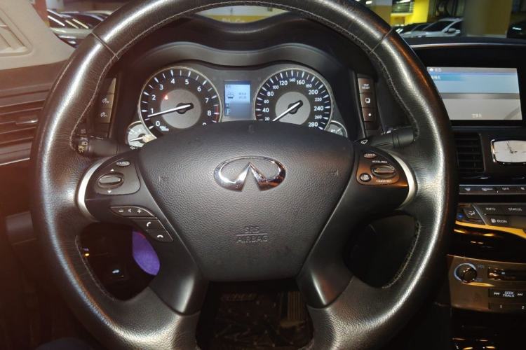 Used Infiniti Q70 2015 Q70L 2.5L Elite Edition Steering Wheel