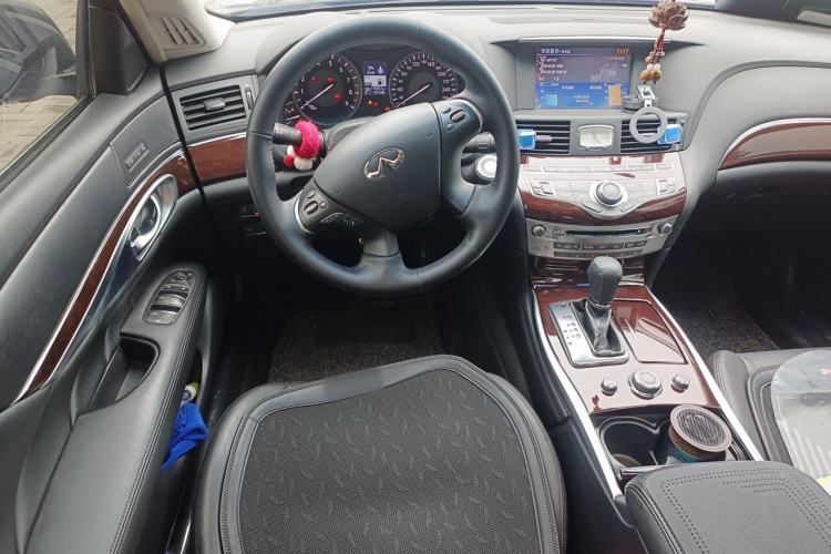 Used Infiniti Q70 2015 Q70L 2.5L Luxury Edition Steering Wheel