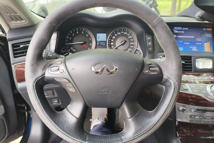 Used Infiniti Q70 2015 Q70L 2.5L Enjoyment Edition Steering Wheel