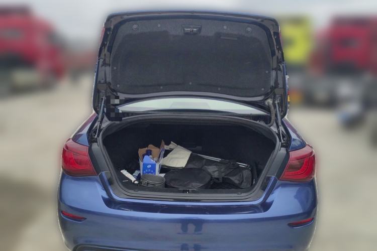 Used Infiniti Q70 2015 Q70L 2.5L Elite Edition Trunk