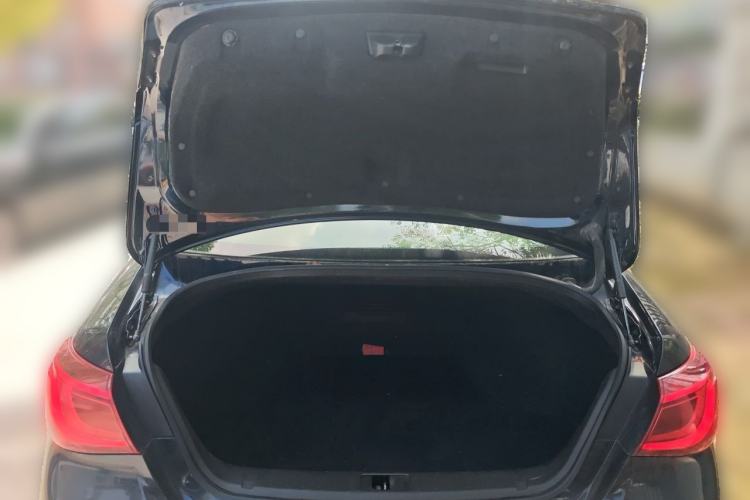 Used Infiniti Q70 2015 Q70L 2.5L Elite Edition Trunk