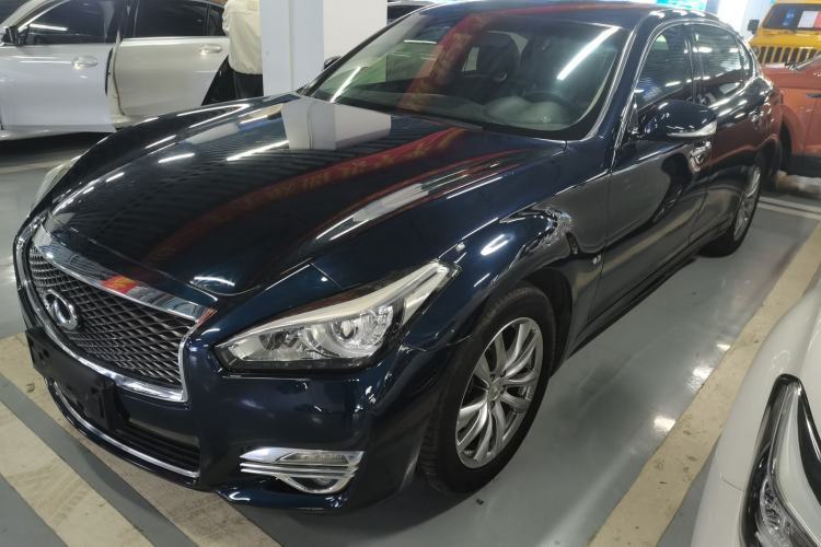 Used Infiniti Q70 2015 Q70L 2.5L Elite Edition Guazi used car, China used car export, Used car for sale, Used cars, Cheapest cars for sale