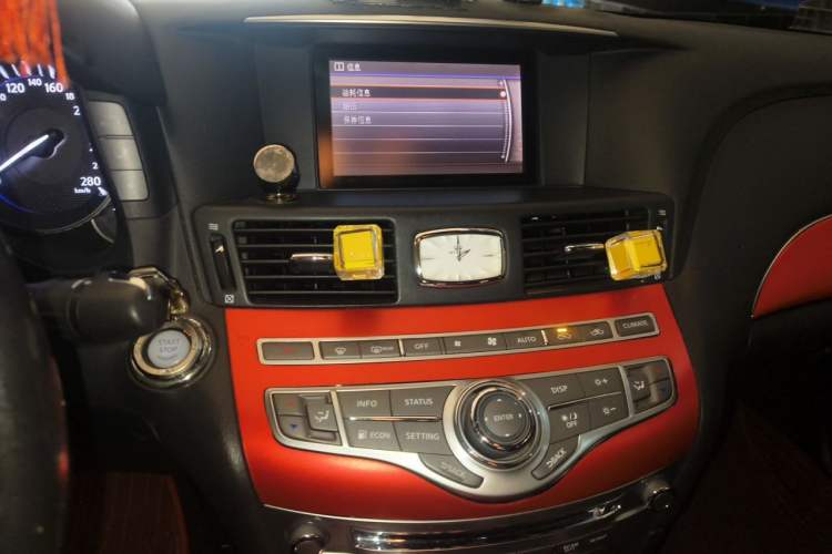 Used Infiniti Q70 2015 Q70L 2.5L Elite Edition Audio And AC Panel