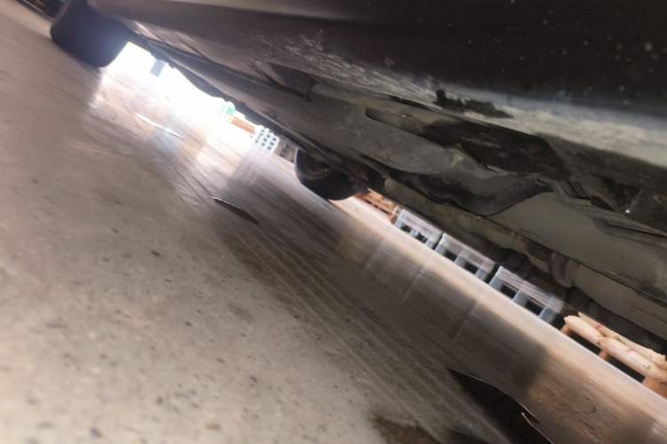 Used Infiniti Q70 2015 Q70L 2.5L Elite Edition Chassis Front Right