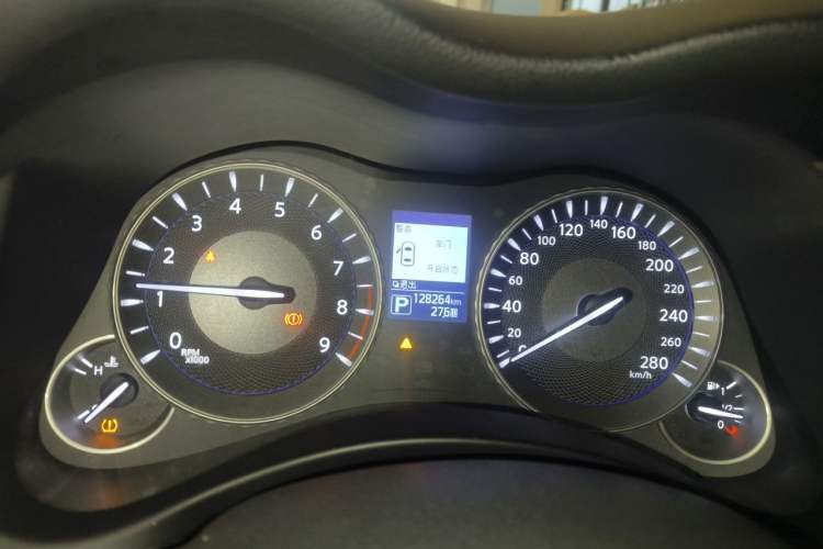 Used Infiniti Q70 2015 Q70L 2.5L Elite Edition Instrument Cluster