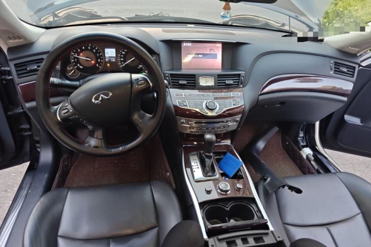 Used Infiniti Q70 2015 Q70L 2.5L Enjoyment Edition Center Console