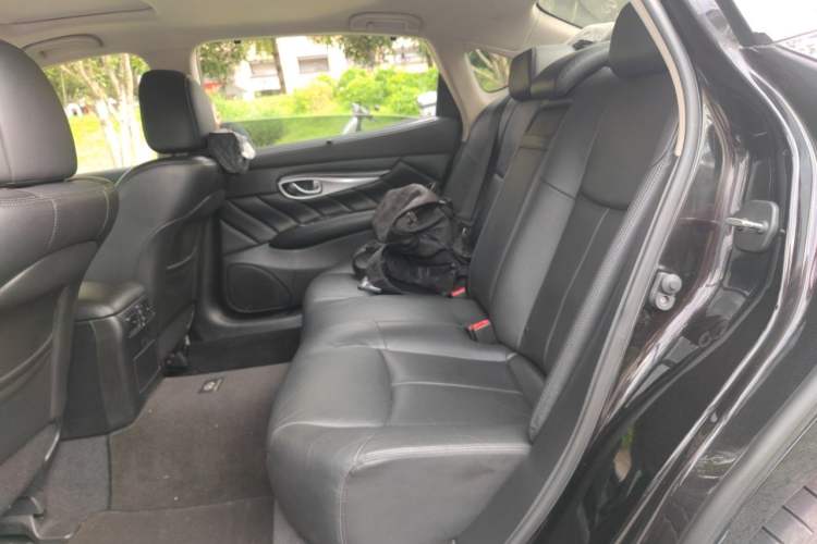 Used Infiniti Q70 2015 Q70L 2.5L Elite Edition Left Rear Seat