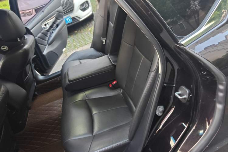 Used Infiniti Q70 2015 Q70L 2.5L Enjoyment Edition Left Rear Seat