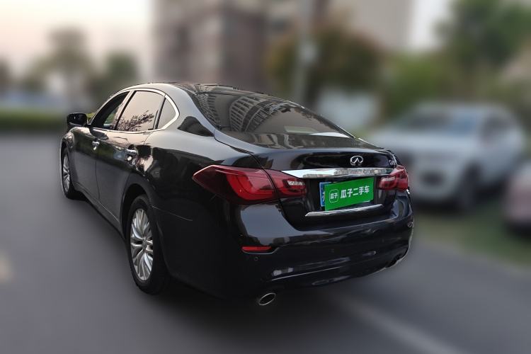 Used Infiniti Q70 2015 Q70L 2.5L Enjoyment Edition Rear Left 45 Deg