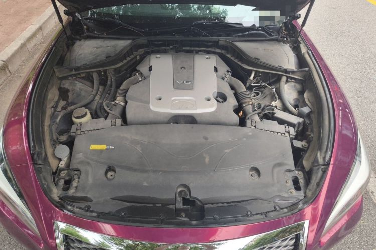 Used Infiniti Q70 2015 Q70L 2.5L Enjoyment Edition Engine Bay