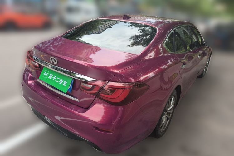 Used Infiniti Q70 2015 Q70L 2.5L Enjoyment Edition Rear Right 45 Deg