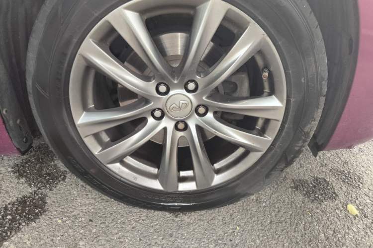 Used Infiniti Q70 2015 Q70L 2.5L Enjoyment Edition Right Front Wheel Hub