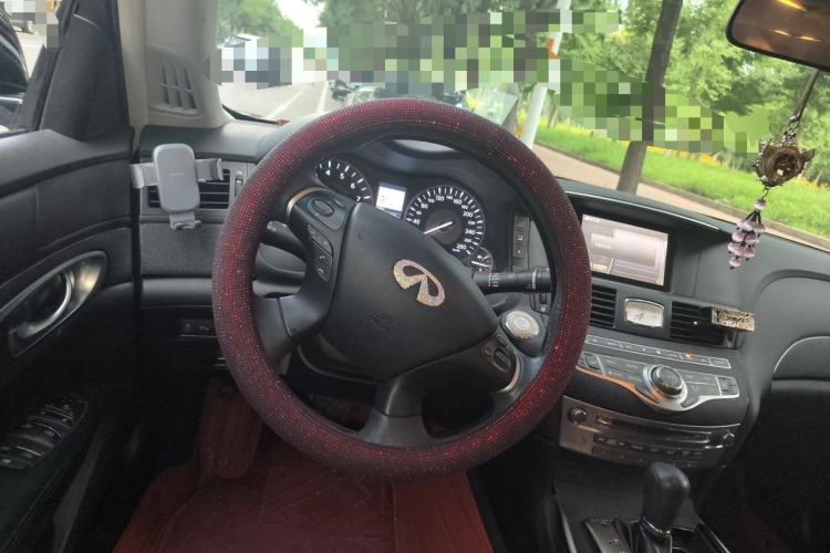 Used Infiniti Q70 2015 Q70L 2.5L Enjoyment Edition Steering Wheel
