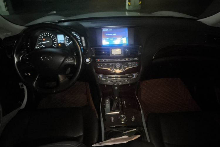 Used Infiniti Q70 2015 Q70L 2.5L Elite Edition Center Console