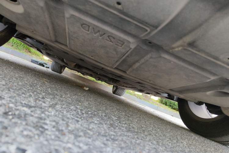 Used Infiniti Q70 2015 Q70L 2.5L Elite Edition Chassis Front