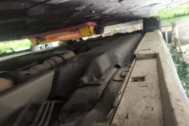 Used Infiniti Q70 2015 Q70L 2.5L Elite Edition Chassis Front Right