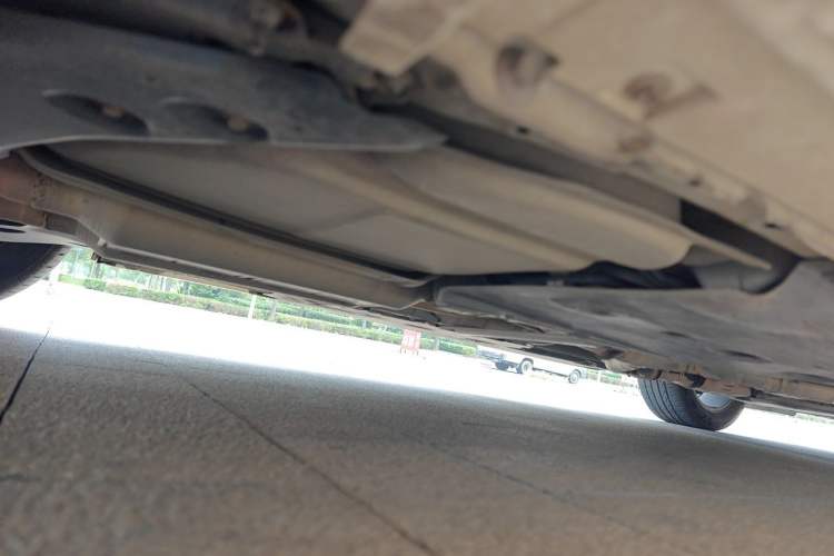 Used Infiniti Q70 2015 Q70L 2.5L Elite Edition Chassis Rear Right