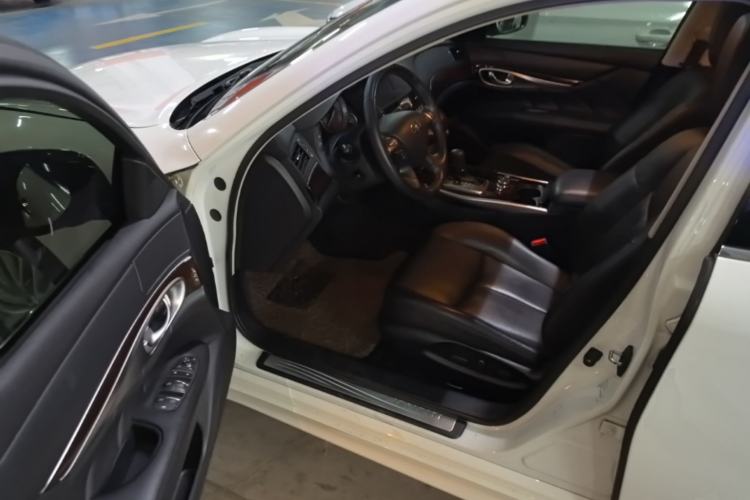 Used Infiniti Q70 2015 Q70L 2.5L Enjoyment Edition Driver Seat