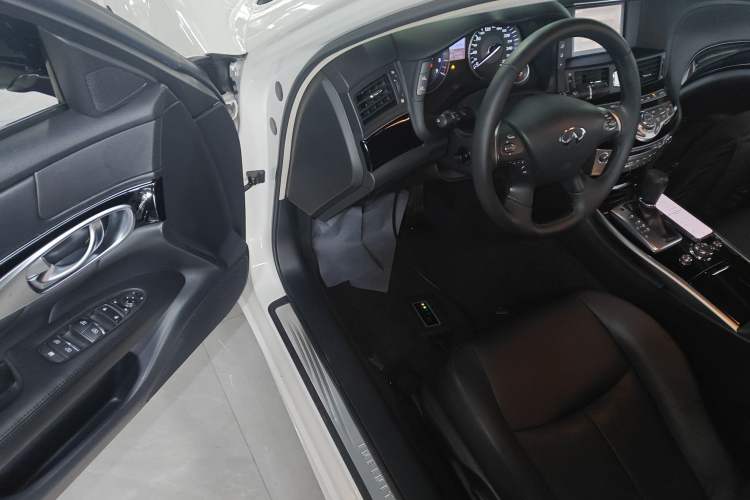Used Infiniti Q70 2015 Q70L 2.5L Elite Edition Driver Seat