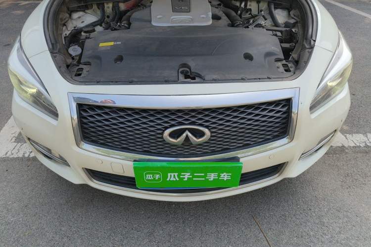 Used Infiniti Q70 2015 Q70L 2.5L Elite Edition Engine Bay