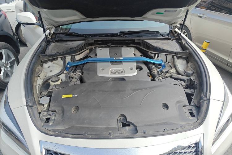 Used Infiniti Q70 2015 Q70L 2.5L Enjoyment Edition Engine Bay