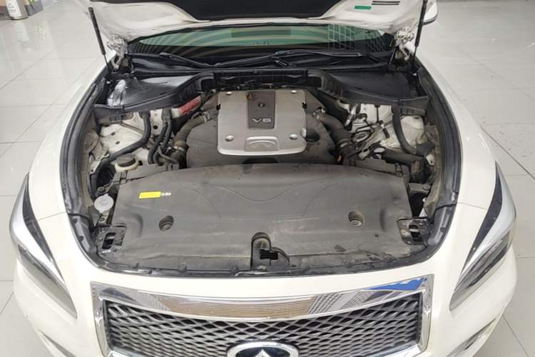 Used Infiniti Q70 2015 Q70L 2.5L Elite Edition Engine Bay