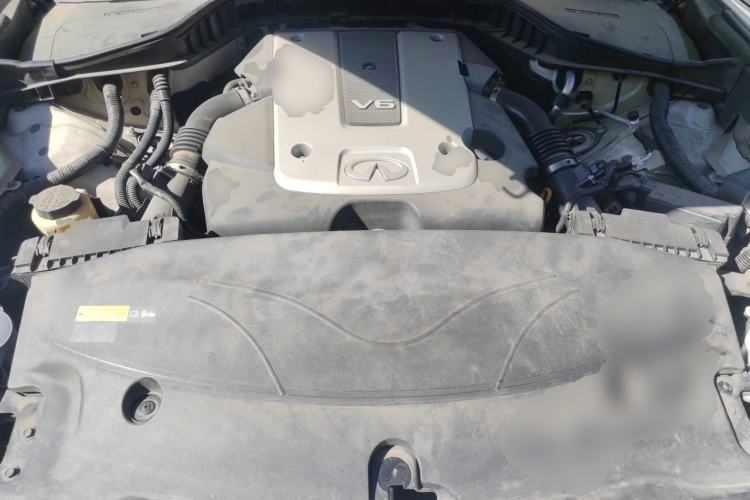 Used Infiniti Q70 2015 Q70L 2.5L Enjoyment Edition Engine Bay
