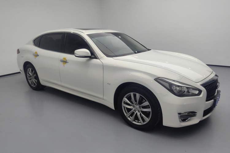 Used Infiniti Q70 2015 Q70L 2.5L Elite Edition Exterior 2