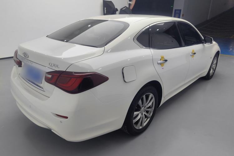 Used Infiniti Q70 2015 Q70L 2.5L Elite Edition Exterior 3