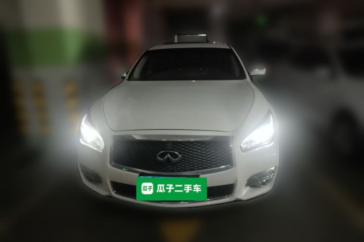 Used Infiniti Q70 2015 Q70L 2.5L Elite Edition Front