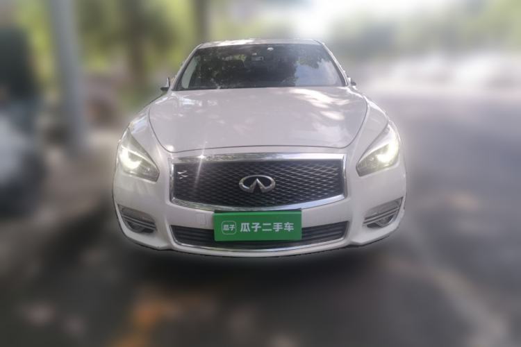 Used Infiniti Q70 2015 Q70L 2.5L Elite Edition Front