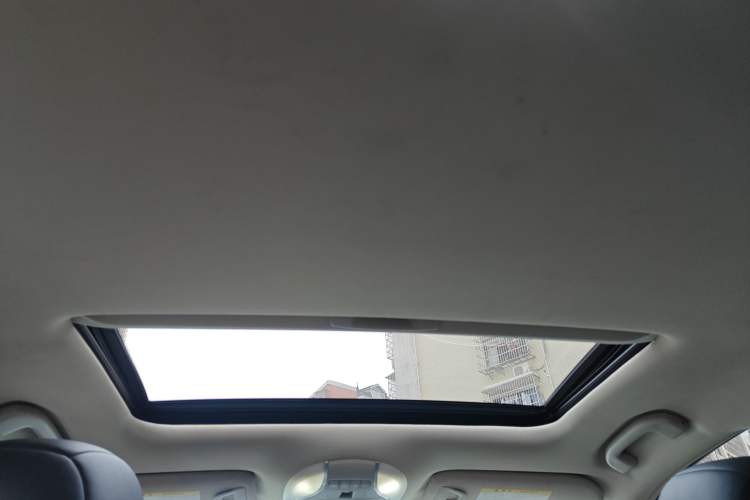 Used Infiniti Q70 2015 Q70L 2.5L Enjoyment Edition Headliner