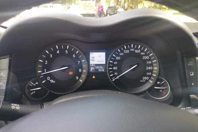 Used Infiniti Q70 2015 Q70L 2.5L Elite Edition Instrument Cluster