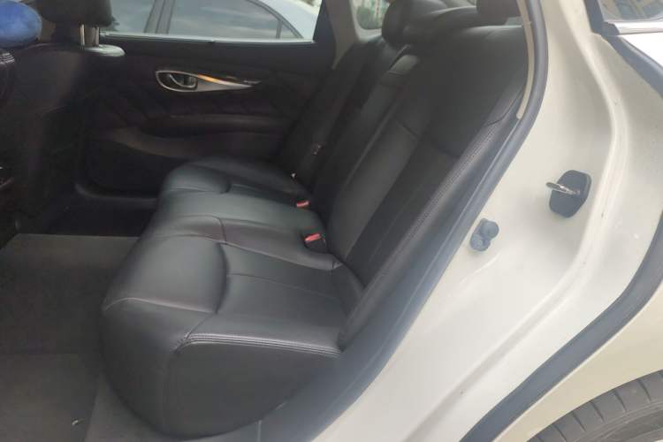 Used Infiniti Q70 2015 Q70L 2.5L Enjoyment Edition Left Rear Seat