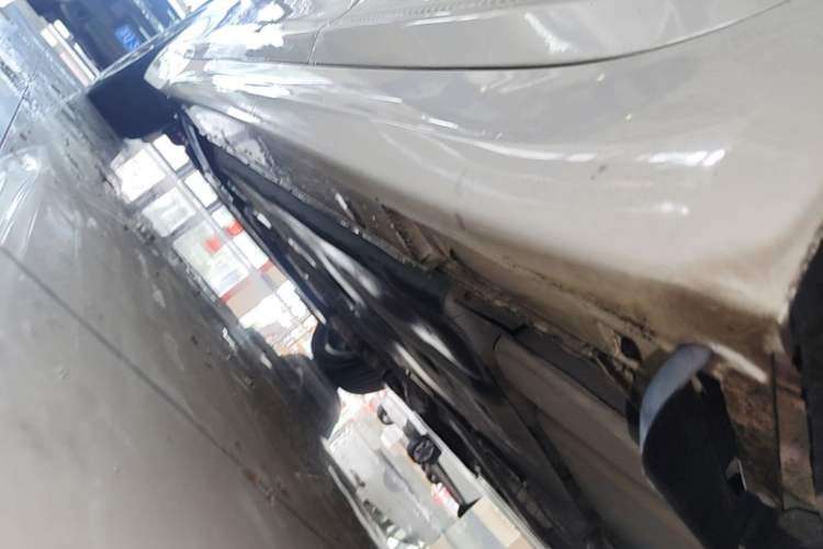 Used Infiniti Q70 2015 Q70L 2.5L Elite Edition Left Side Sill