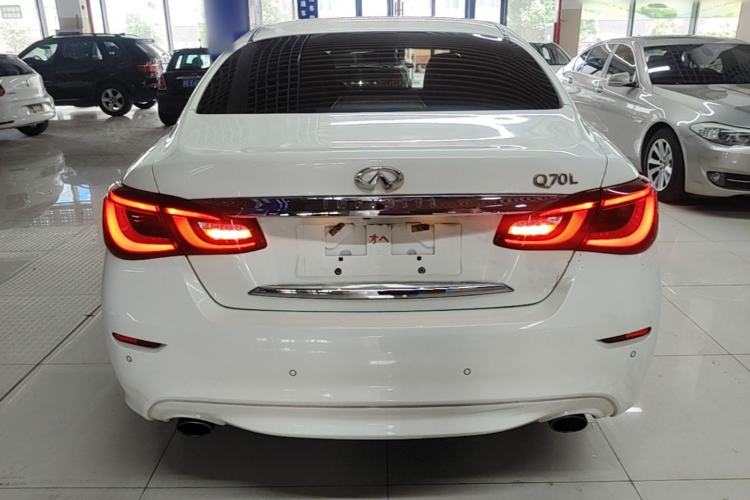 Used Infiniti Q70 2015 Q70L 2.5L Elite Edition Rear