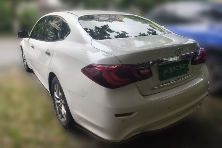 Used Infiniti Q70 2015 Q70L 2.5L Elite Edition Rear Left 45 Deg
