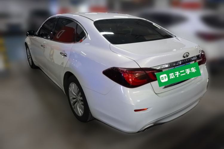 Used Infiniti Q70 2015 Q70L 2.5L Enjoyment Edition Rear Left 45 Deg