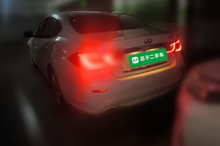 Used Infiniti Q70 2015 Q70L 2.5L Elite Edition Rear Left 45 Deg