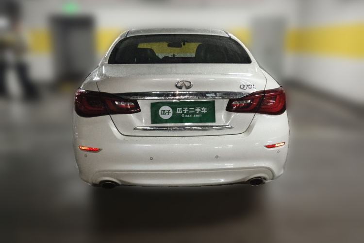 Used Infiniti Q70 2015 Q70L 2.5L Elite Edition Rear