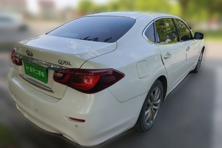 Used Infiniti Q70 2015 Q70L 2.5L Elite Edition Rear Right 45 Deg