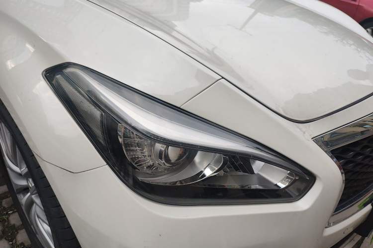 Used Infiniti Q70 2015 Q70L 2.5L Enjoyment Edition Right Front Headlight